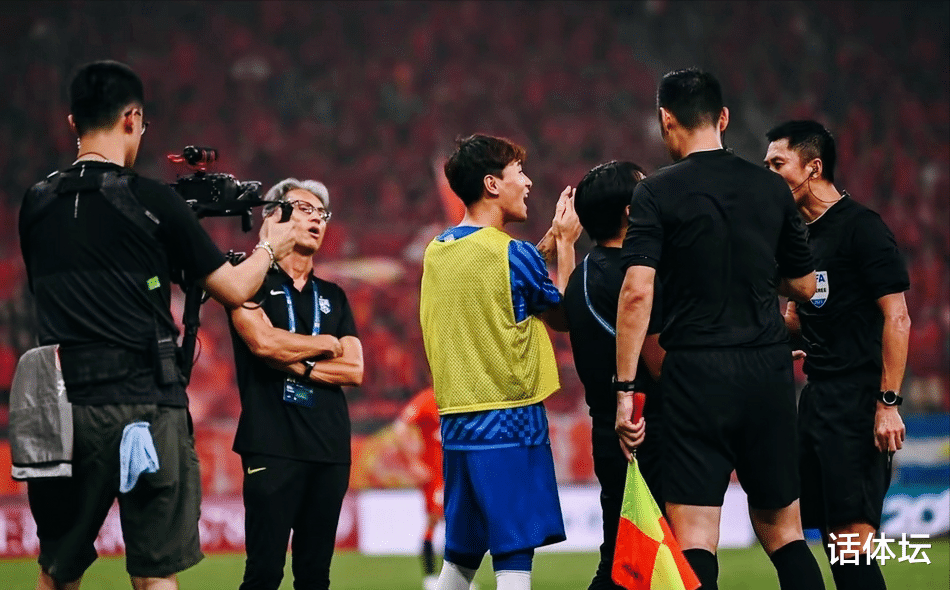 里程碑夜!法兰克福火线驰援,中超今夜刷纪录,引发热议,球队文化被再次提及  里程碑夜!法兰克福火线驰援,中超今夜刷纪录,引发热议,球队文化被再次提及