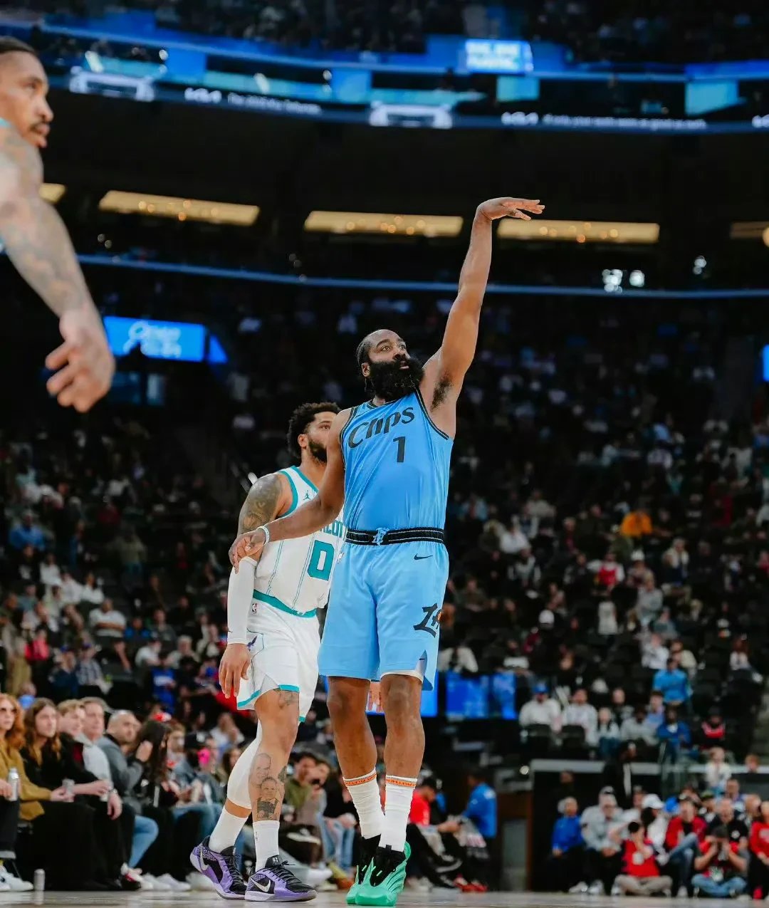 洛杉矶快船关键战迎来里程碑,志在NBA总决赛名次提升,话题不断,心理建设被强调的简单介绍 洛杉矶快船关键战迎来里程碑,志在NBA总决赛名次提升,话题不断,心理建设被强调的简单介绍