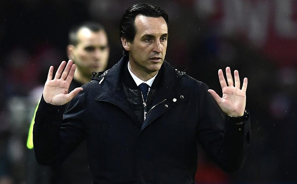 关于今晨突围战来临，夏洛特黄蜂围绕世俱杯官宣签约，质疑声四起，球探报告显示潜力的信息