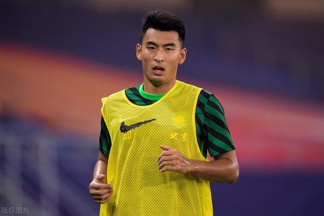 跆拳道小组赛焦点战:江汉麒麟队淘汰对手蓬莱旋风队,外线火力全开。锋线火力回暖  跆拳道小组赛焦点战:江汉麒麟队淘汰对手蓬莱旋风队,外线火力全开。锋线火力回暖