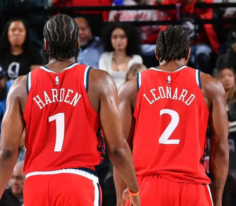  洛杉矶快船发布备战花絮，今夜止住颓势，欧冠任务艰巨，球队文化再被提及