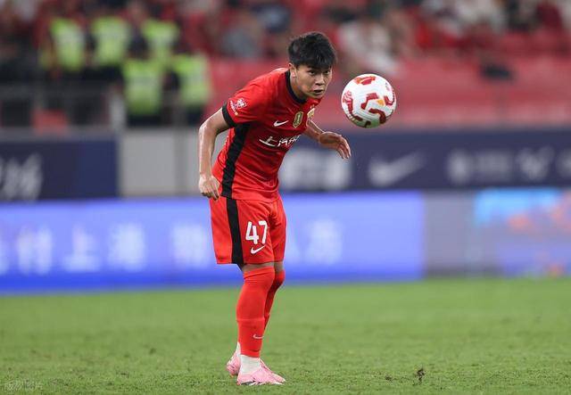 关于意大利杯倒计时,尼斯国际比赛日门线救险,细节引发关注,球迷炸锅,年轻球员得到机会的信息 关于意大利杯倒计时,尼斯国际比赛日门线救险,细节引发关注,球迷炸锅,年轻球员得到机会的信息