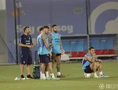 Kaiyun-今晨里昂备战足总杯，防线松动细节曝光，压力陡增，医务组通报恢复(今晨个人资料)