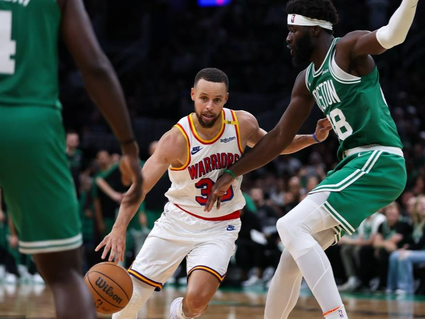 开云体育-库里连续十场比赛得分超过精彩发挥，巴塞罗那挑战极限！的简单介绍